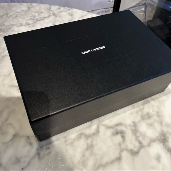 Black Saint Laurent Water Bottle With Box & Gift Packaging - Picture 2 of 10